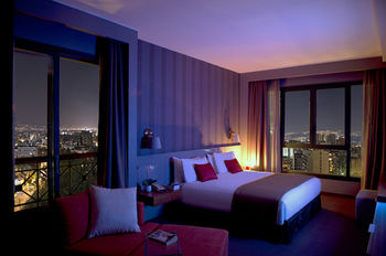 Park Tower Suites